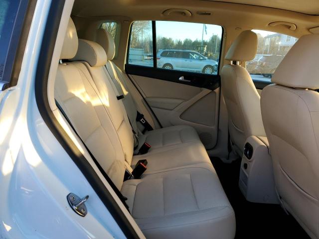 2016 VOLKSWAGEN TIGUAN S - WVGBV7AX3GW552707