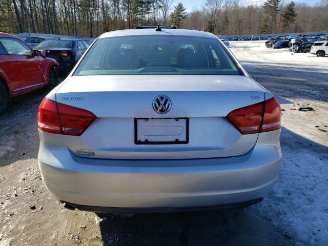2015 VOLKSWAGEN PASSAT S 1VWAT7A39FC030115