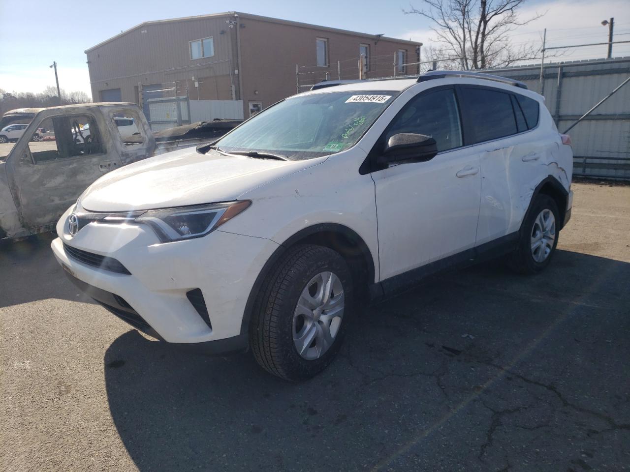  Salvage Toyota RAV4