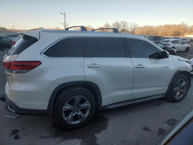 2019 TOYOTA HIGHLANDER - 5TDDGRFH0KS061671