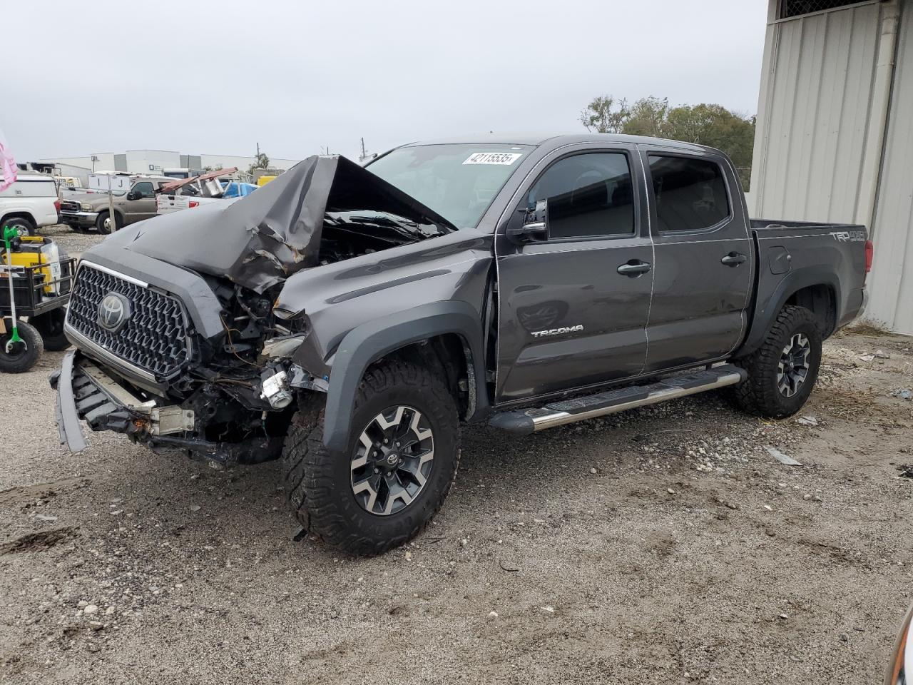  Salvage Toyota Tacoma