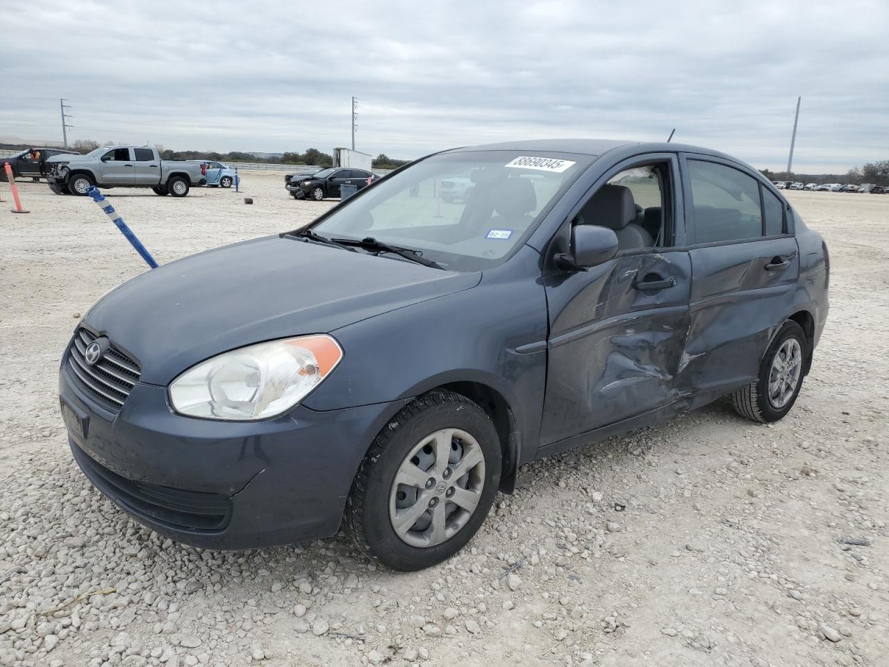  Salvage Hyundai ACCENT