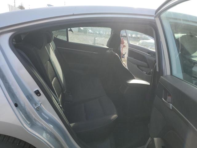 2018 HYUNDAI ELANTRA SE - KMHD84LF7JU461011