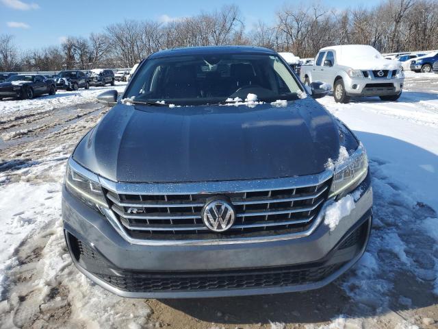 2020 VOLKSWAGEN PASSAT R-L - 1VWMA7A3XLC018831
