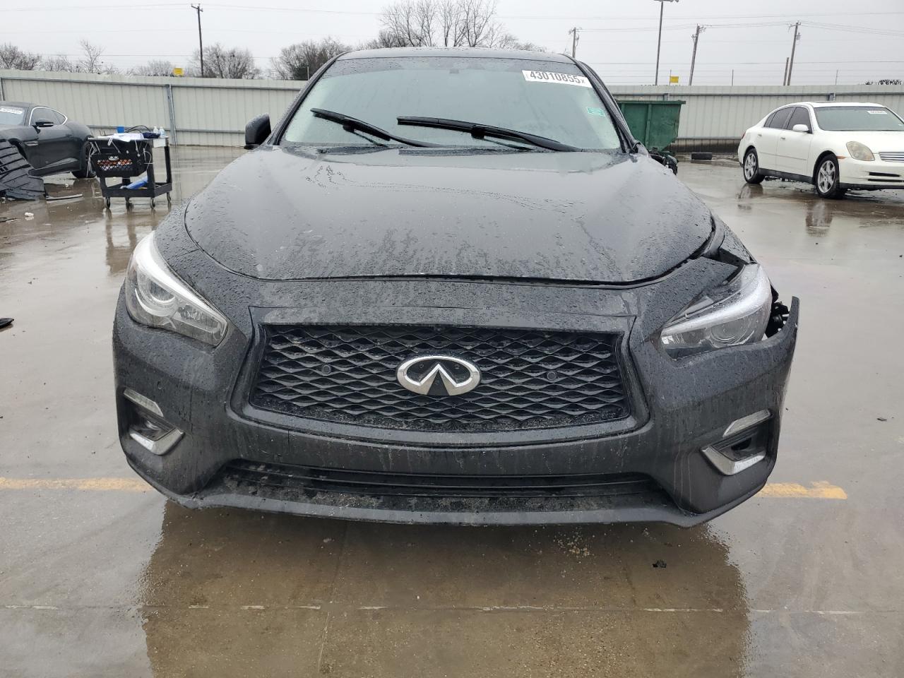 INFINITI Q50 2021