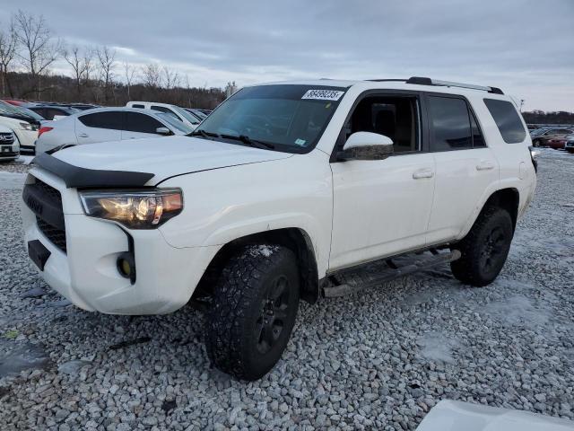 TOYOTA 4RUNNER SR