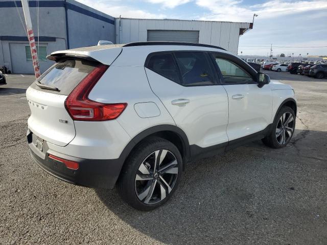 2024 VOLVO XC40 ULTIM YV4L12UM9R2229343