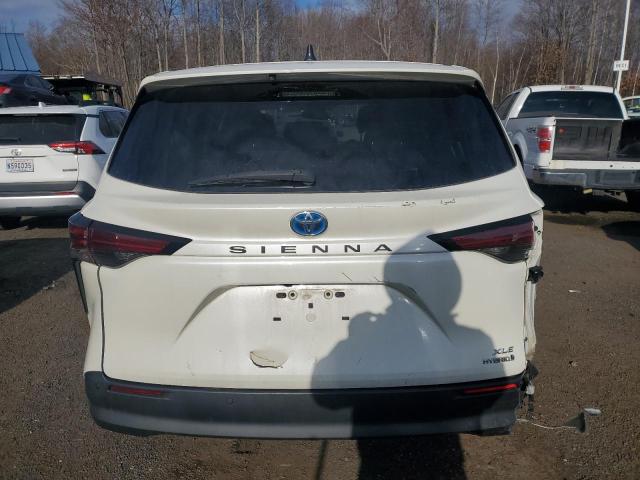 2021 TOYOTA SIENNA XLE 5TDYRKEC5MS008038
