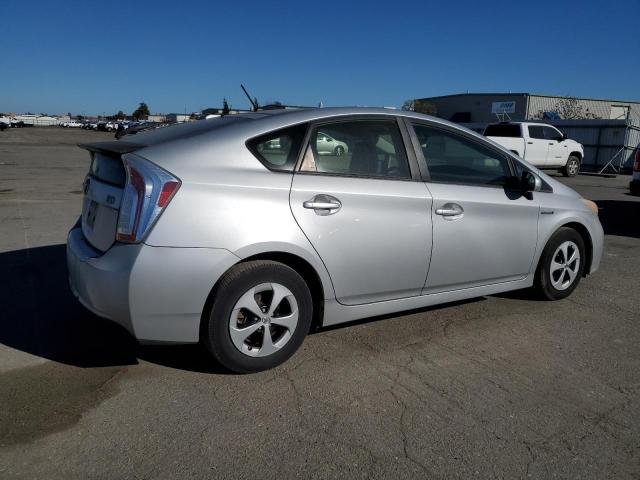 Vin: jtdkn3du0d5558304, lot: 88365105, toyota prius 20133