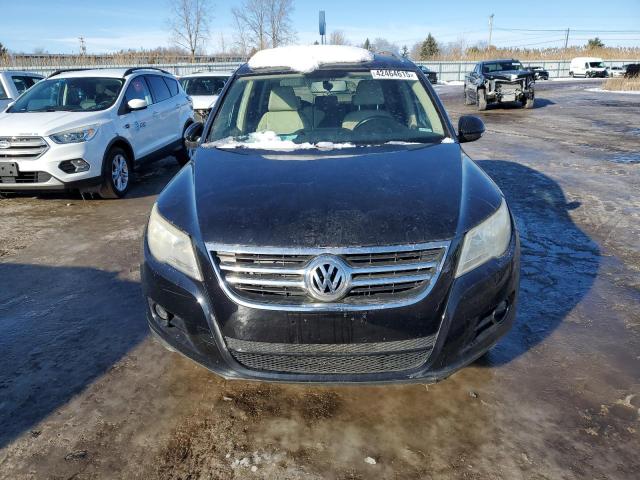 2011 VOLKSWAGEN TIGUAN - WVGAV7AX8BW526527