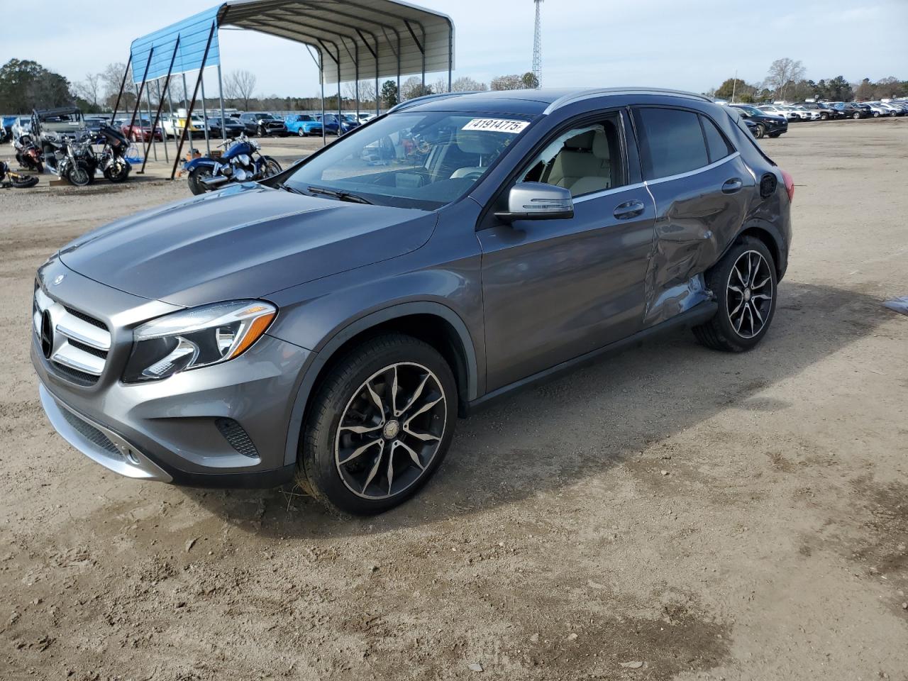  Salvage Mercedes-Benz GLA