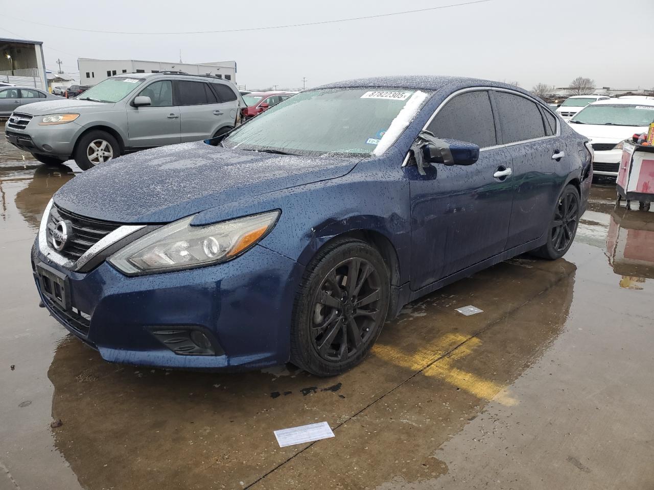  Salvage Nissan Altima