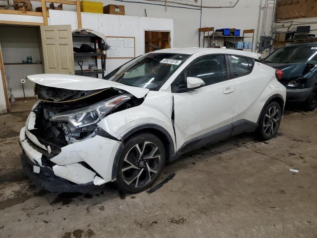 TOYOTA C-HR XLE