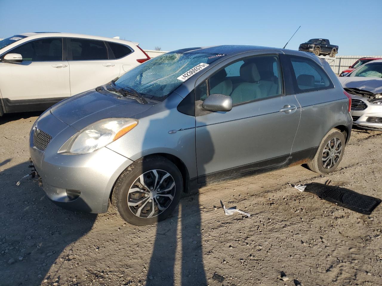  Salvage Toyota Yaris