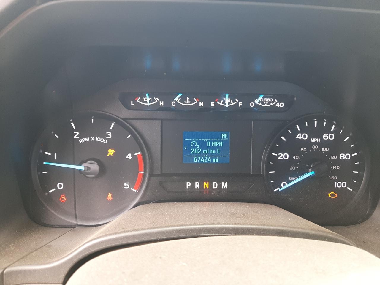 FORD F-550 SUPER DUTY