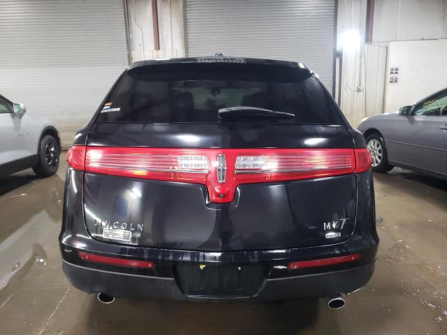 2017 LINCOLN MKT - 2LMHJ5NK6HBL01616