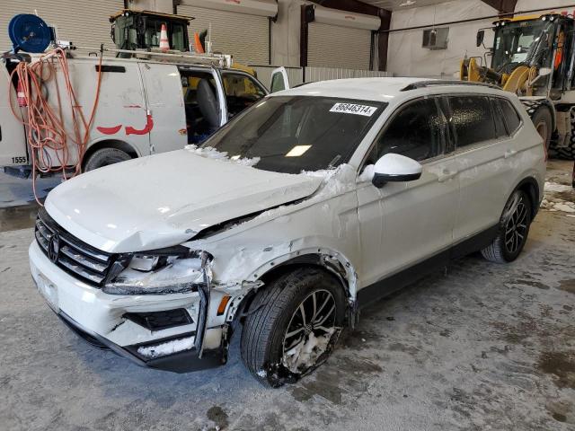 VOLKSWAGEN TIGUAN SE