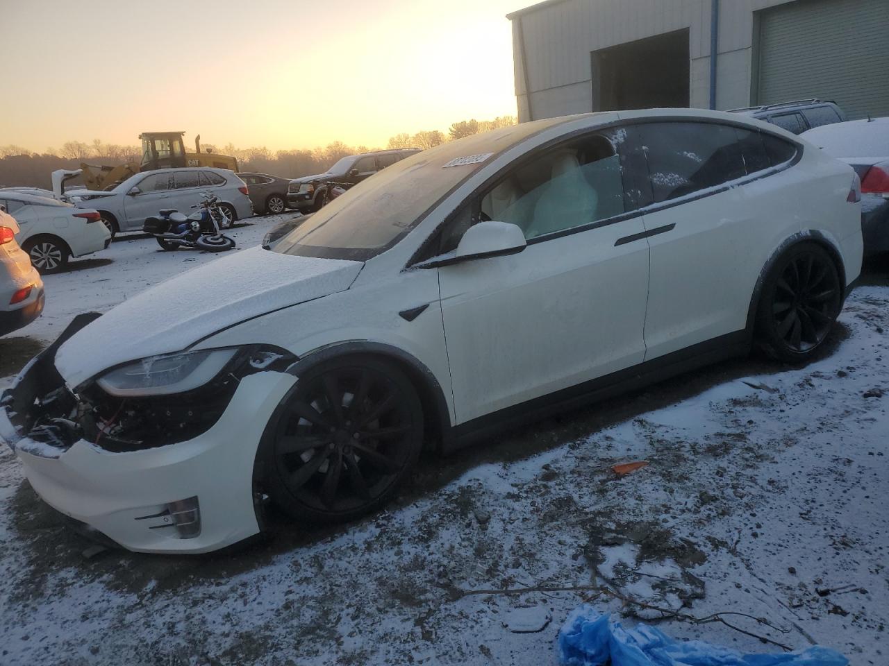 5YJXCBE2XKF192057 TESLA MODEL X 2019