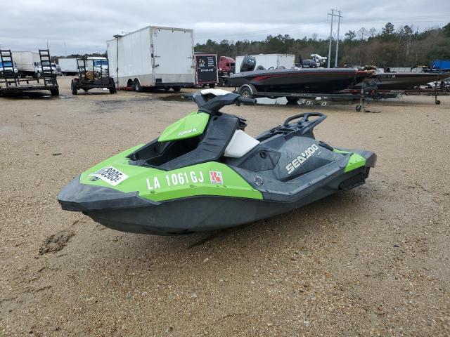 SEADOO SPARK 2017 green   YDV72847C717 photo #3