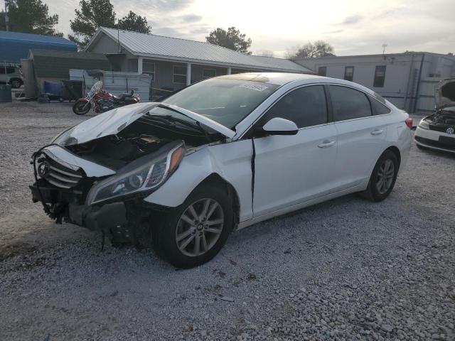 HYUNDAI SONATA SE 2015 white  gas 5NPE24AF5FH049040 photo #1