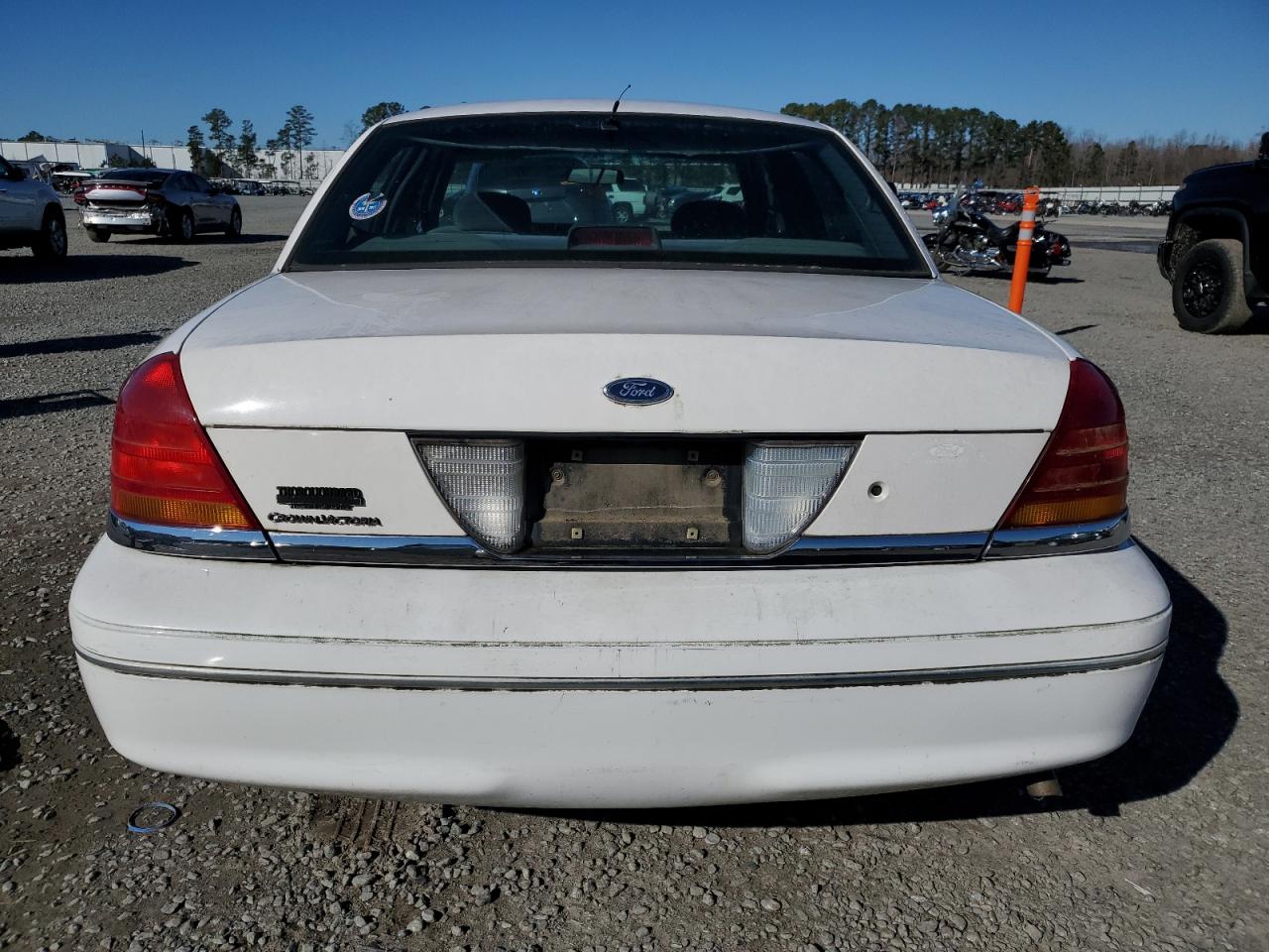 Lot #3049636209 1998 FORD CROWN VICT