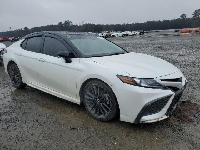 2022 TOYOTA CAMRY XSE 4T1K61AK4NU070884