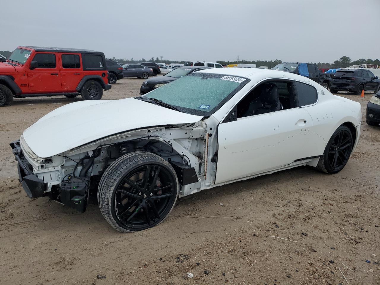 ZAM45VLA0J0271240 MASERATI GRANTURISM 2018