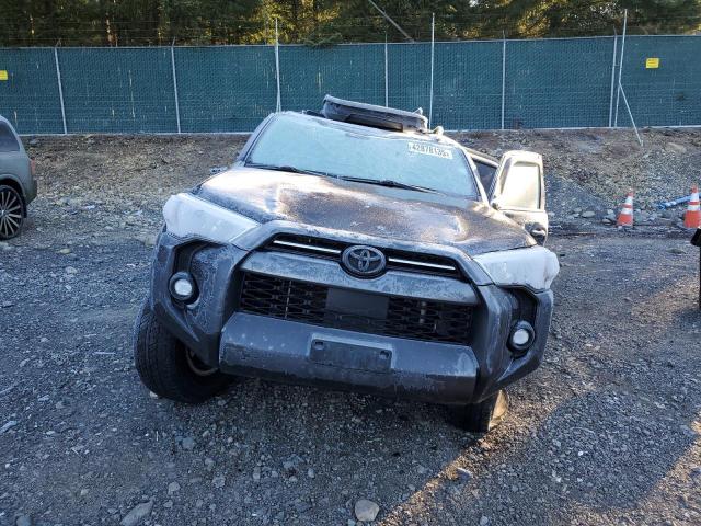2021 TOYOTA 4RUNNER SR JTENU5JR3M5877168