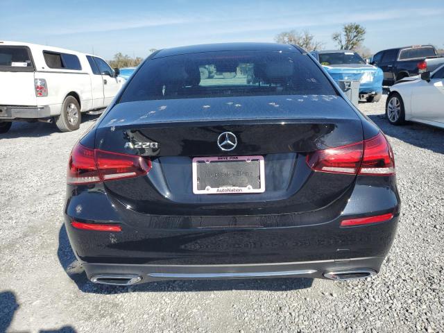 2019 MERCEDES-BENZ A 220 - WDD3G4EB8KW001977