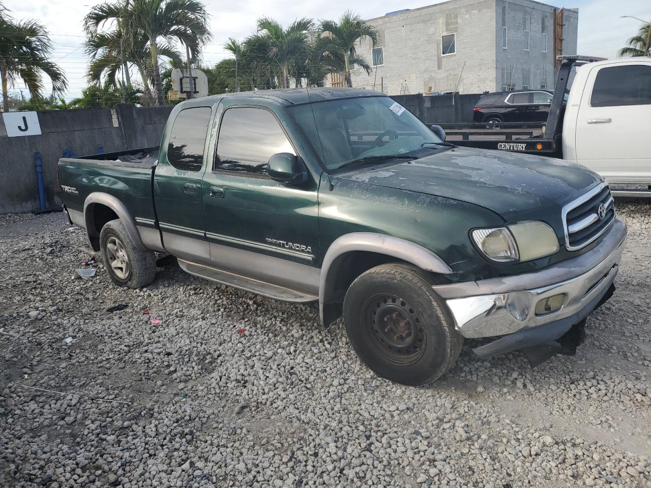 Lot #3048273742 2002 TOYOTA TUNDRA ACC