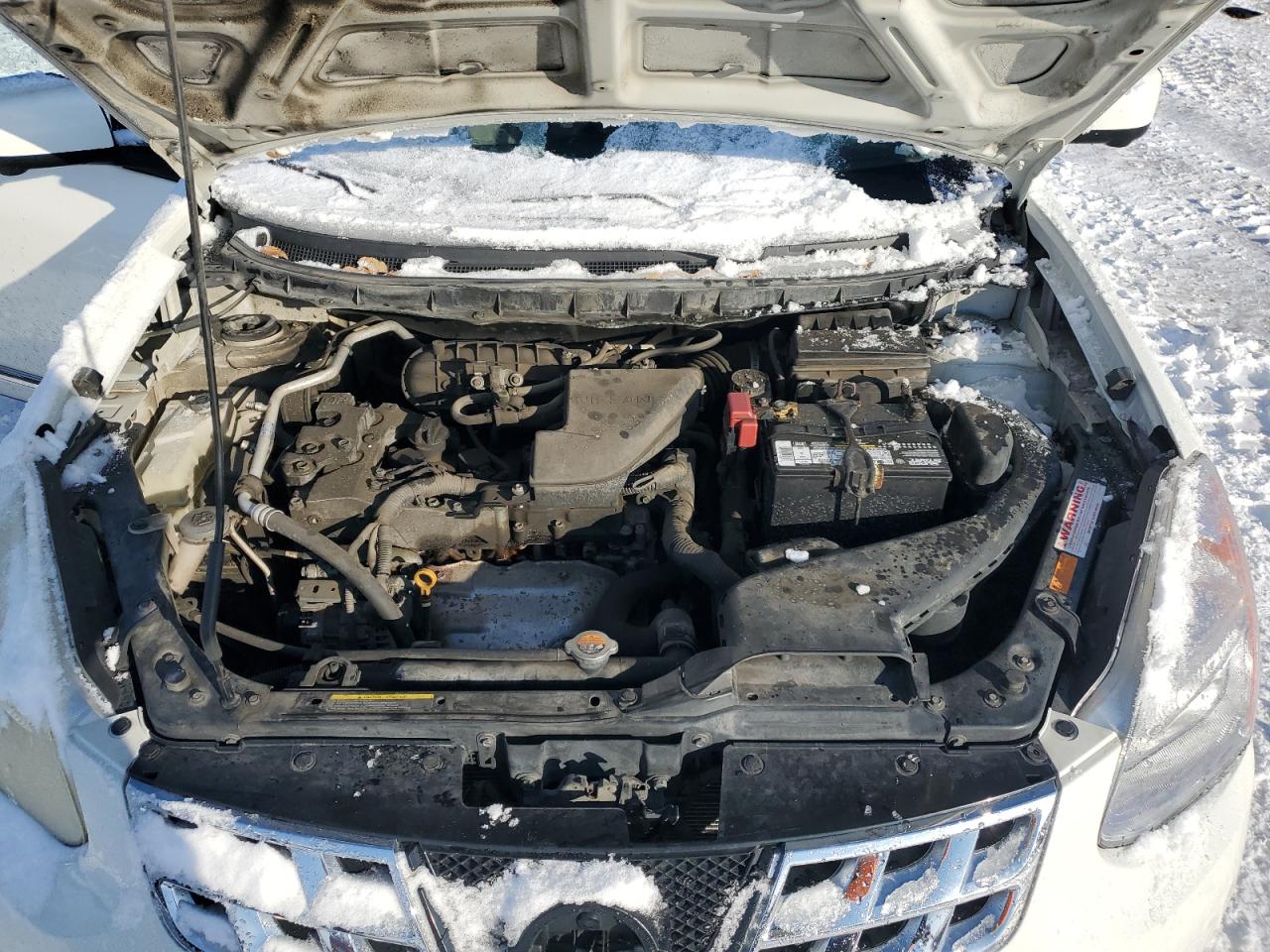 Nissan Rogue s 2012