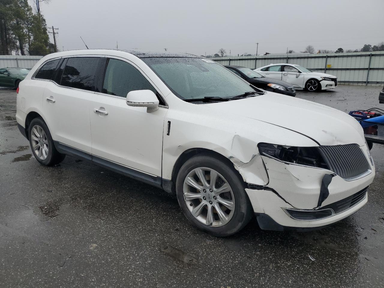 Lot #3049520719 2013 LINCOLN MKT