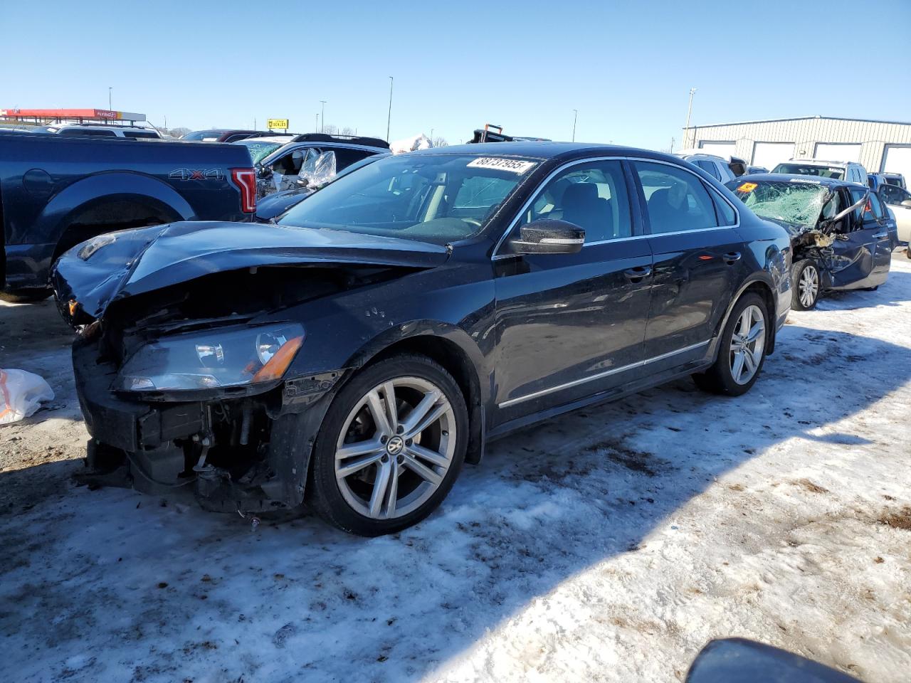  Salvage Volkswagen Passat