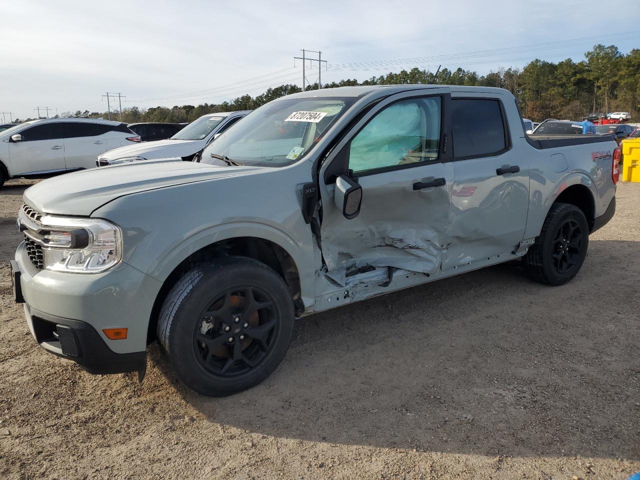  Salvage Ford Maverick