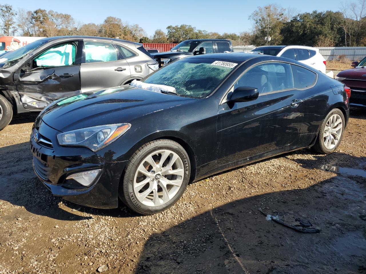  Salvage Hyundai Genesis