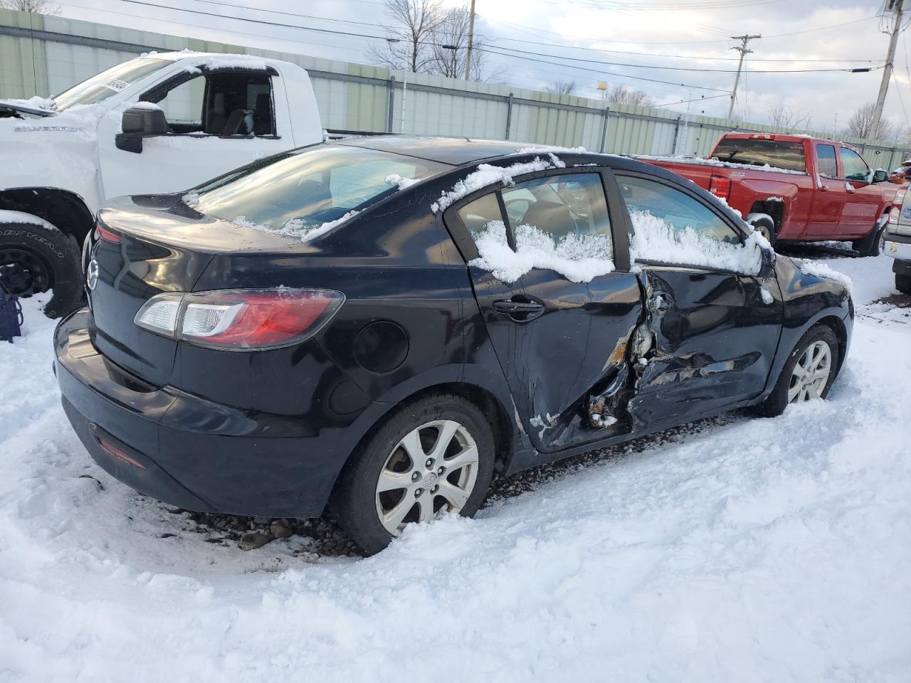 Lot #3045573677 2010 MAZDA 3 I