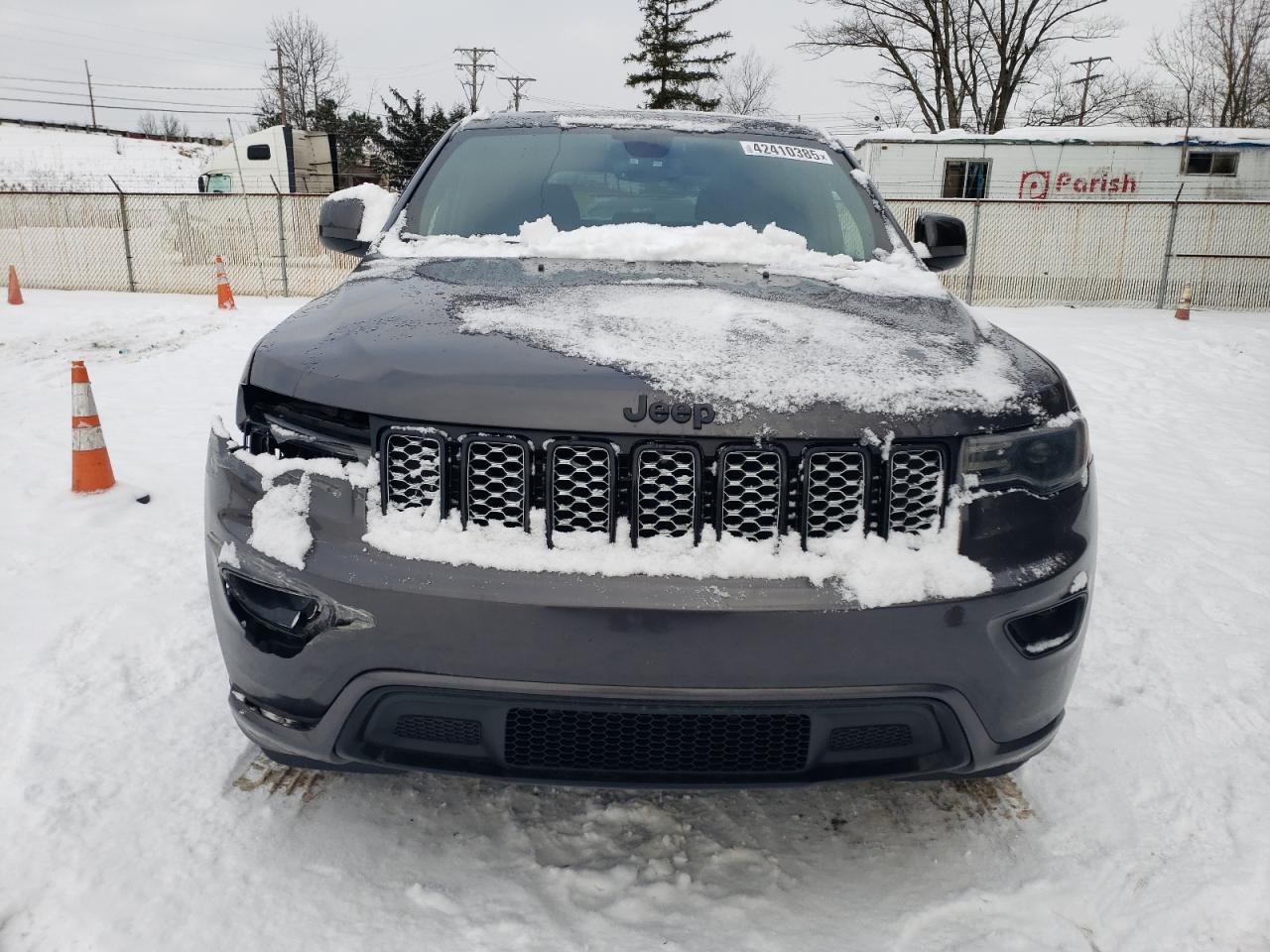 JEEP GRAND CHEROKEE LAREDO