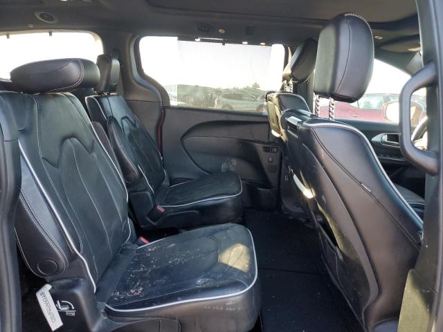 2C4RC1GG8JR165504 2018 CHRYSLER PACIFICA