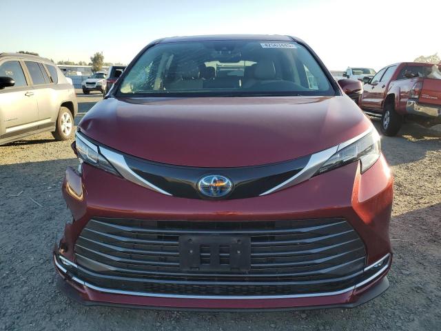 2021 TOYOTA SIENNA LIM 5TDZRKEC7MS052076