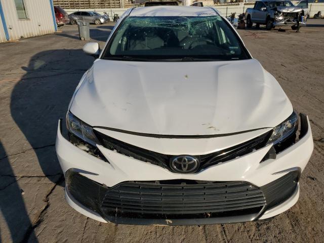 2021 TOYOTA CAMRY LE - 4T1C11AK1MU565609