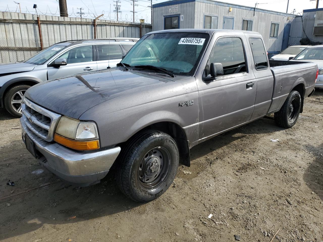  Salvage Ford Ranger