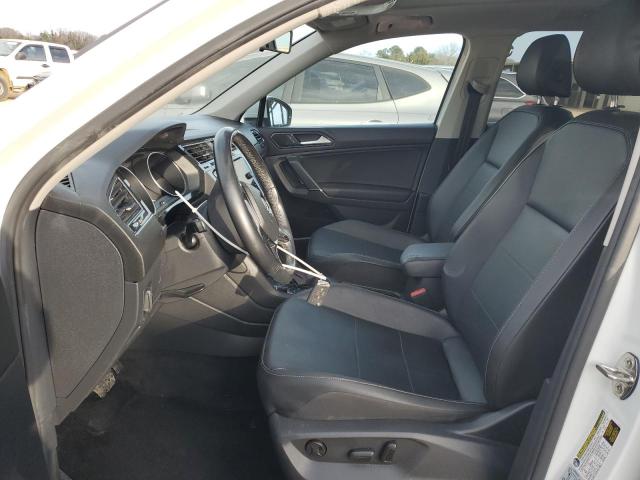 2018 VOLKSWAGEN TIGUAN SE - 3VV3B7AX8JM214679