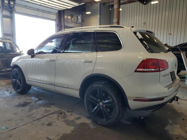 2017 VOLKSWAGEN TOUAREG WO WVGRF7BP5HD002450