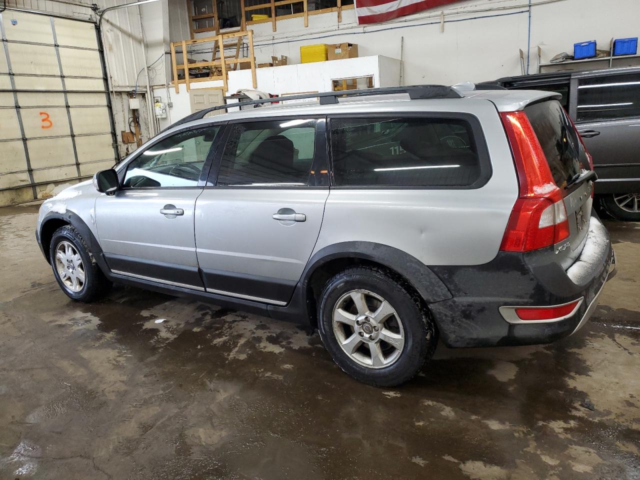 Lot #3052552128 2008 VOLVO XC70