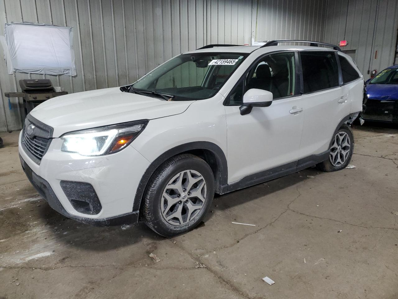  Salvage Subaru Forester