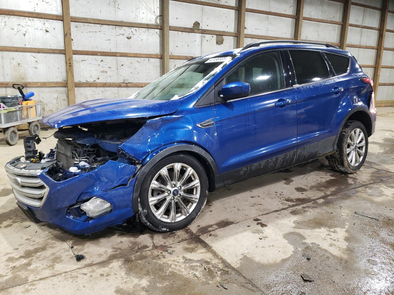  Salvage Ford Escape