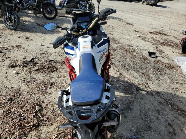 2024 HONDA CRF1100 D4 JH2SD15E0RK000452