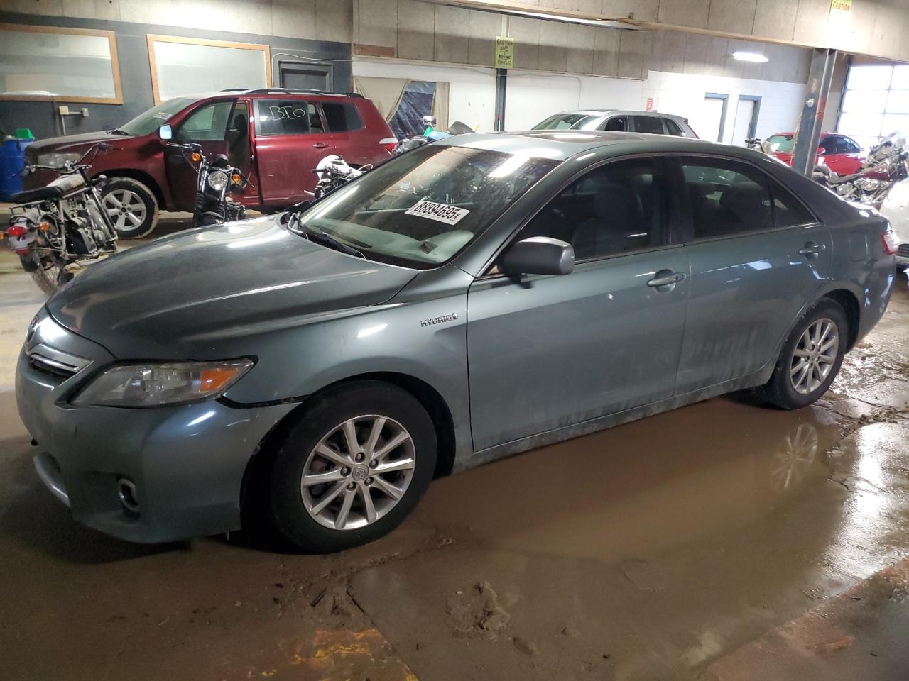 TOYOTA CAMRY HYBRID