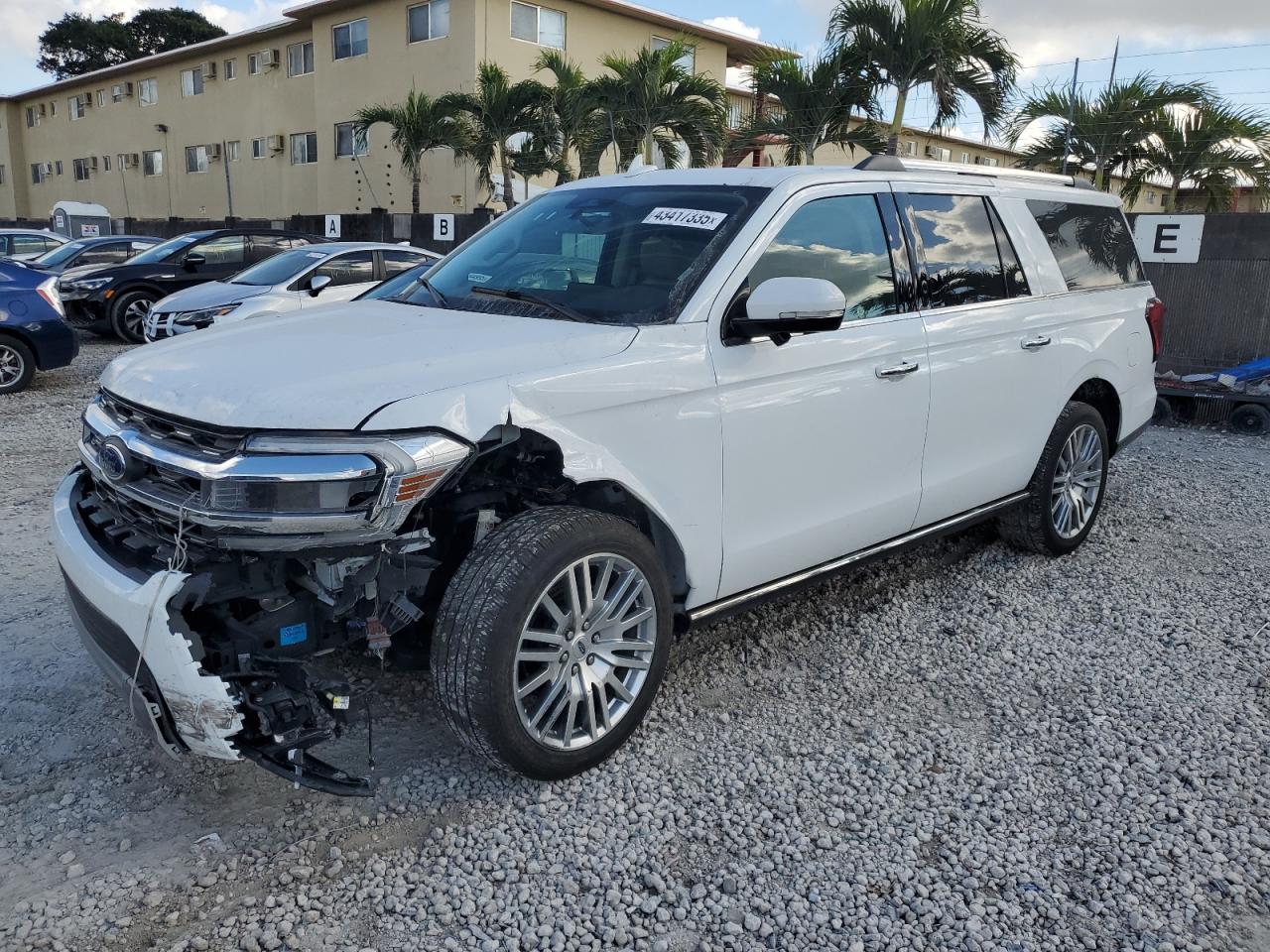  Salvage Ford Expedition