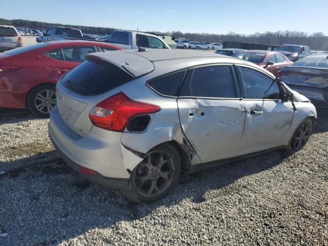 Vin: 1fadp3k29dl193840, lot: 43199415, ford focus se 20133